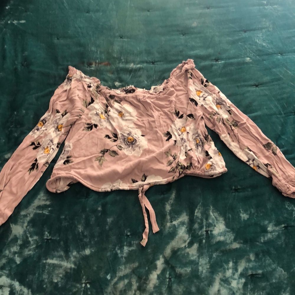 Kendall & Kylie Off The Shoulder Floral Blouse